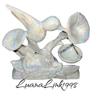 LustreWare Iridiscente Hummingbird & Flowers Figurin Essential Oil Diffuser